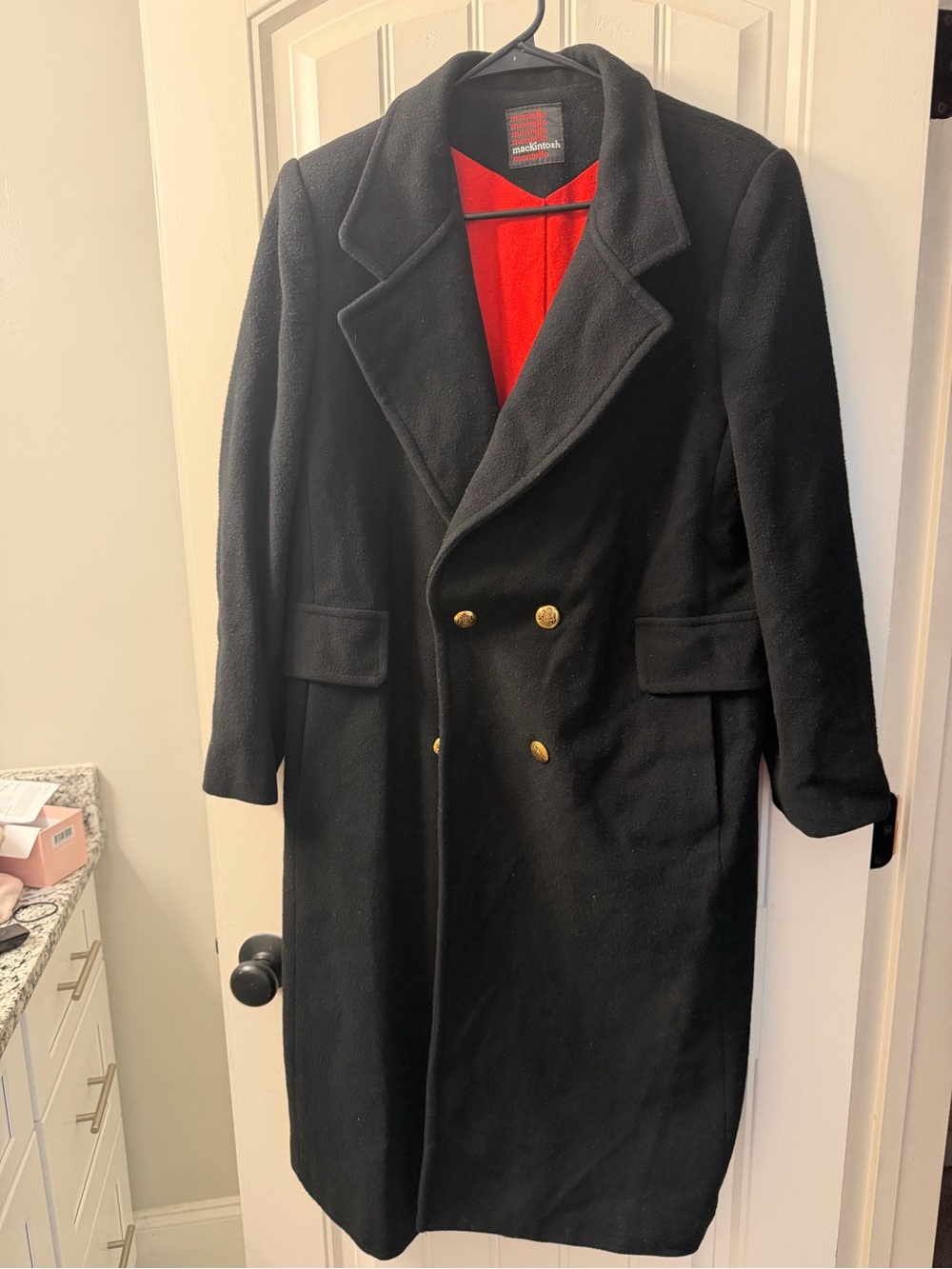 Vintage 80s Montello Mackintosh
Pure Wool Double Breasted Overcoat
Black -14